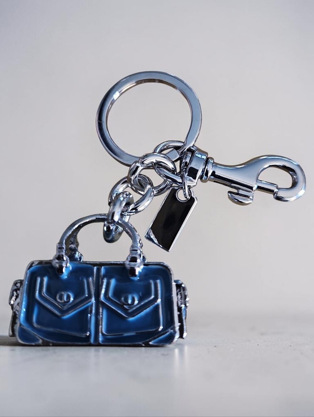S. B NWT Silver and Black Handbag Keychain Charm - Men Accessories - Picture 4 of 4